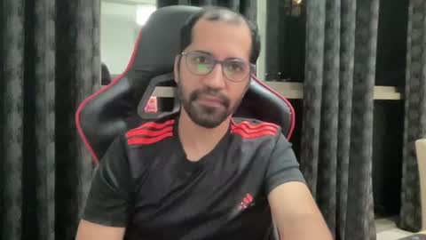 kinky_one1 online show from July 18, 8:47 pm
