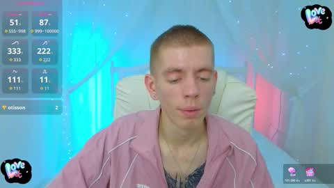    online show from October 25, 6:20 pm