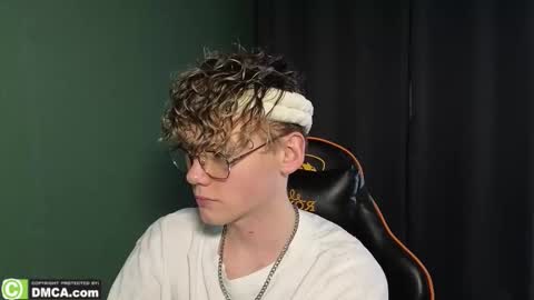 Kirill and Andrey online show from February 25, 8:15 am