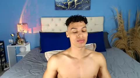 klaton__ online show from January 14, 11:52 pm