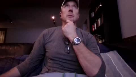 Knight3975 online show from March 6, 4:31 am