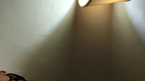 knowhtuwnt online show from October 12, 6:07 am