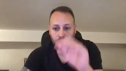 hugo online show from November 1, 1:42 am