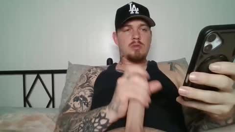 Koddoncouple online show from March 9, 2:33 pm