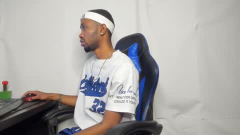 kofi online show from January 9, 2:28 am