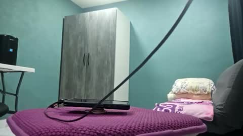 Koto Bombon online show from February 18, 2:21 am