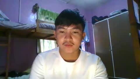 krezikeed online show from September 12, 4:12 am