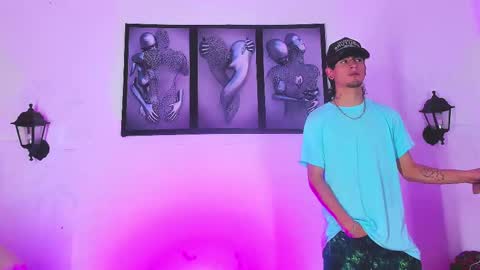 justym online show from February 13, 4:22 am