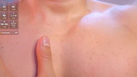 Kroy Wood online show from November 6, 1:58 pm