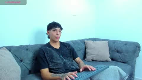 Kroy Wave  Muscle Tattoos Latino online show from June 27, 7:00 am