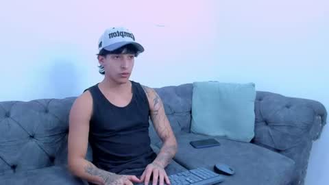 Kroy Wave  Muscle Tattoos Latino online show from June 14, 3:41 am
