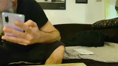 krummersaebel online show from January 8, 7:08 pm