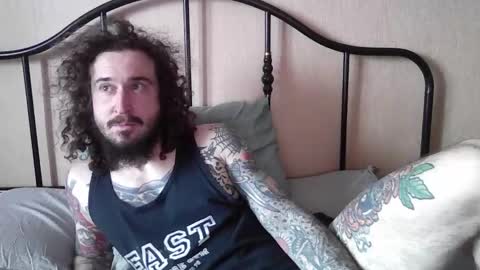 Robert online show from March 4, 6:42 am