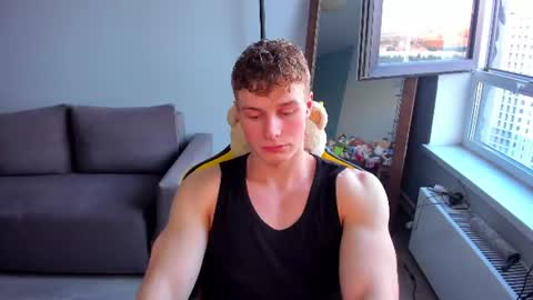 kurt_hanssen online show from June 15, 6:44 pm