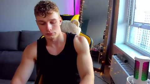 kurt_hanssen online show from July 24, 4:14 pm