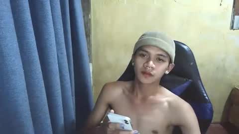 kurtxxx07 online show from May 28, 4:54 am