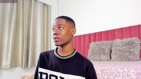 Leonardo  online show from January 23, 9:18 pm