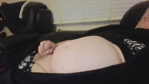 labialuv2suck online show from April 14, 7:13 pm