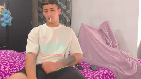 lacii_lostt online show from June 26, 9:56 am