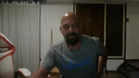 lacmdp online show from December 5, 1:56 am