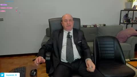 lajose52 online show from April 11, 7:17 pm