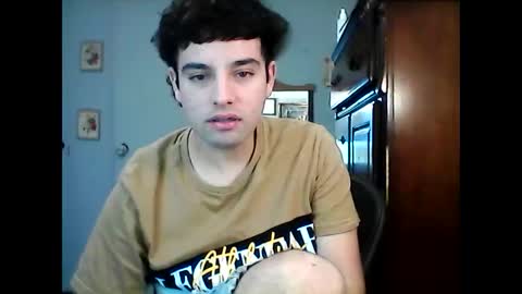 Snapshot of lakewood4523 chatting on September 30, 12:28 am Carlosss online show from September 30, 12:28 am