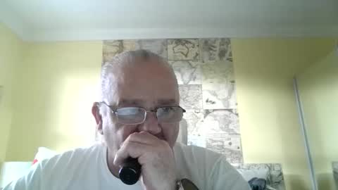 lamabama online show from February 9, 1:27 pm