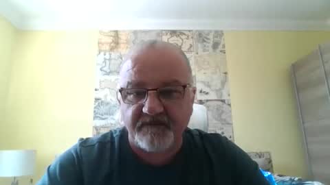 lamabama online show from March 8, 1:37 pm