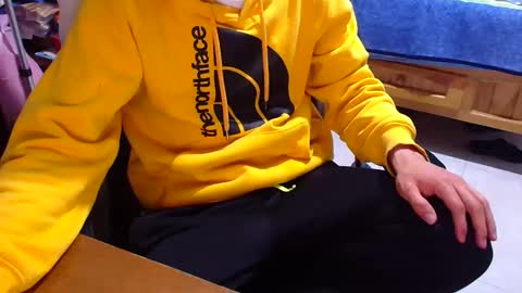 Larry online show from March 10, 3:56 am