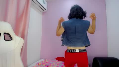 larry online show from February 27, 10:42 pm