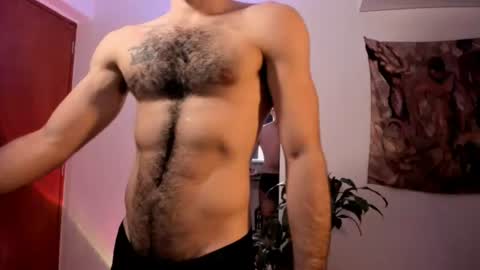 larry_stewart online show from August 1, 11:37 pm