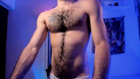 larry_stewart online show from June 15, 11:30 pm