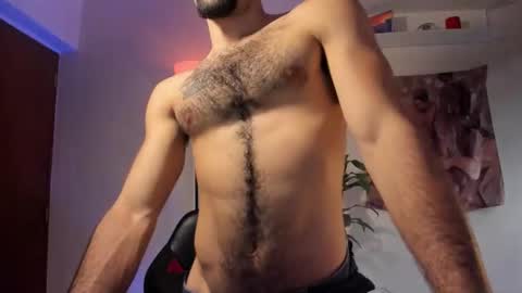 larry_stewart online show from April 16, 10:12 pm