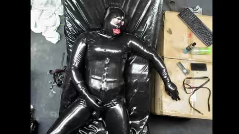 latex boy 38 online show from July 22, 8:01 pm