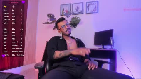 latin_blackmen online show from February 26, 12:17 pm