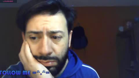 Aaron  I N D E P E N D E N T - M O D E L online show from March 6, 4:41 am