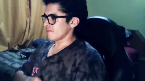 latinn_babe online show from October 9, 3:33 am