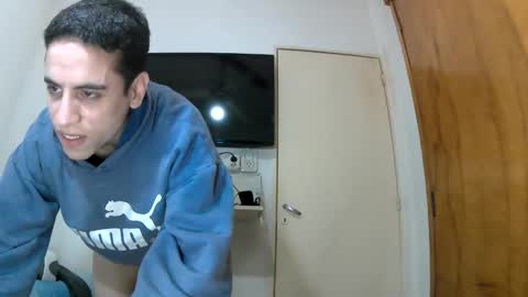 Lautaro online show from December 1, 7:44 am