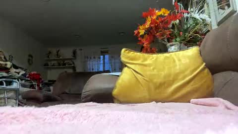 lawrencegreg106 online show from January 6, 10:03 pm