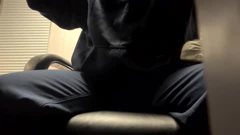 lbckings online show from December 12, 5:52 am