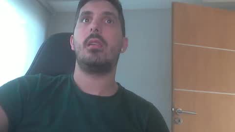 leowolf online show from November 12, 8:25 pm