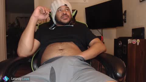 Learoy online show from December 21, 5:47 am