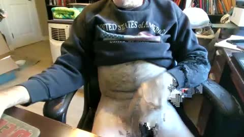 Lee Wilson online show from January 9, 3:12 pm