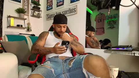 leenar_key online show from November 1, 4:22 pm