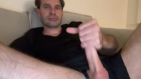 leexxx_69 online show from July 13, 1:19 am