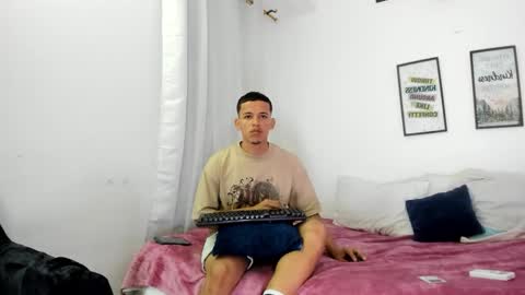 LENSEU online show from December 16, 3:30 pm