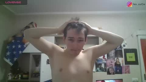 leo_cutie online show from June 16, 11:23 am