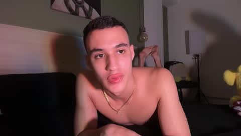 leo online show from November 29, 1:18 am