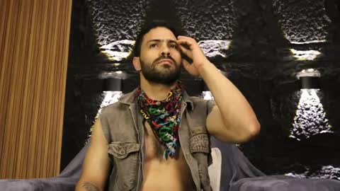 Leo  Diaz online show from June 3, 11:54 pm
