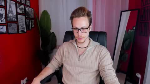 Leo online show from November 10, 9:53 pm